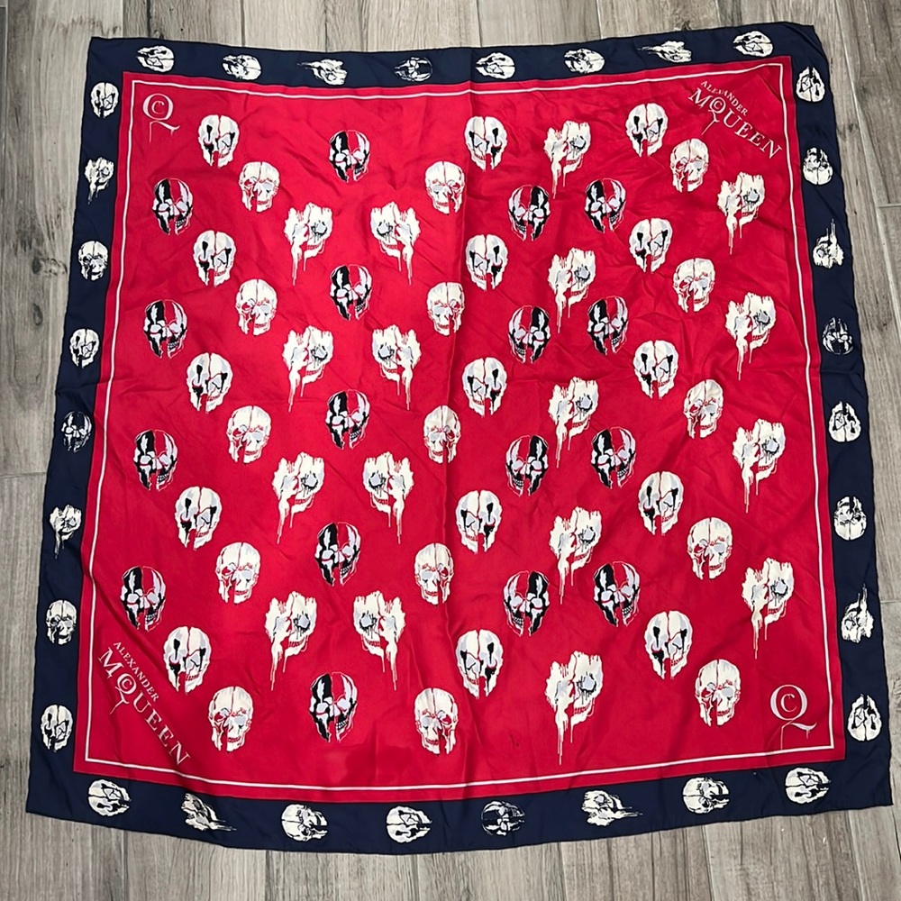 Gorgeous Alexander Mcqueen Silk Scarf